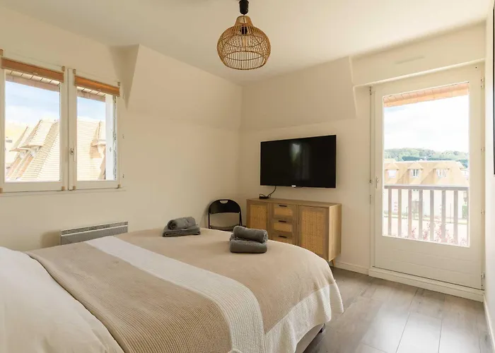 Lejlighed Stunning 2-bedroom - Pool And Tennis *